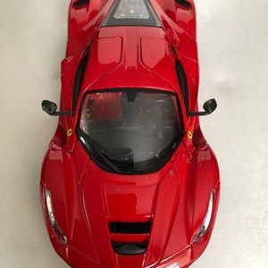Ferrari LaFerrari Red
